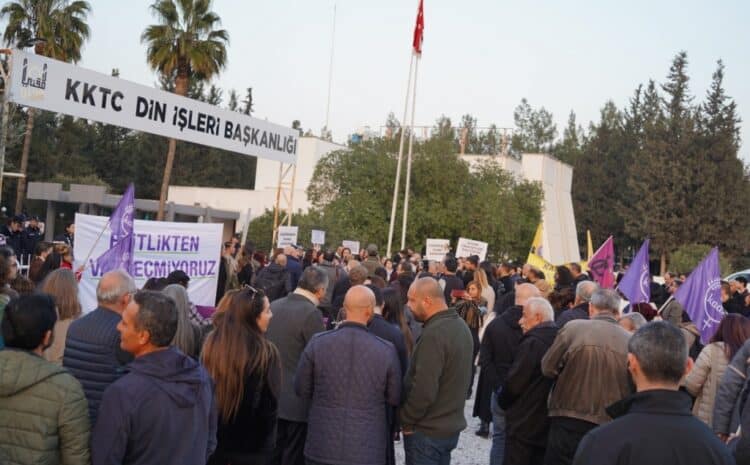  Ünsal protesto edildi: Dayanışma içinde mücadeleye devam ediyoruz
