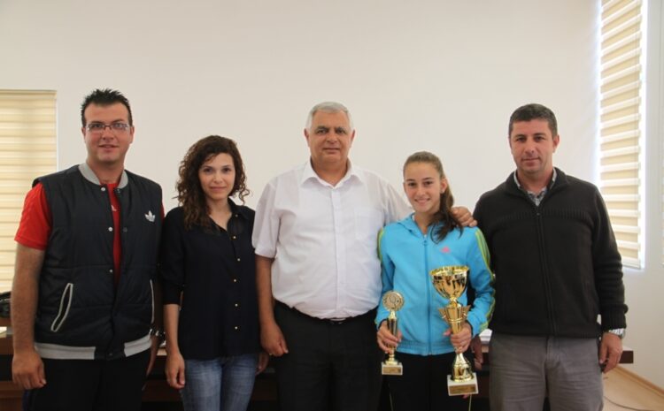  Şampiyon tenisçi Melin Önkaya, Oktay Kayalp’a teşekkür etti