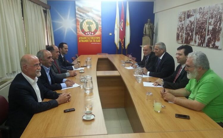  CTP heyeti AKEL Genel Merkezi’ni ziyaret ederek Andros Kiprianu ile görüştü: Çözüm isteği tekrarlandı