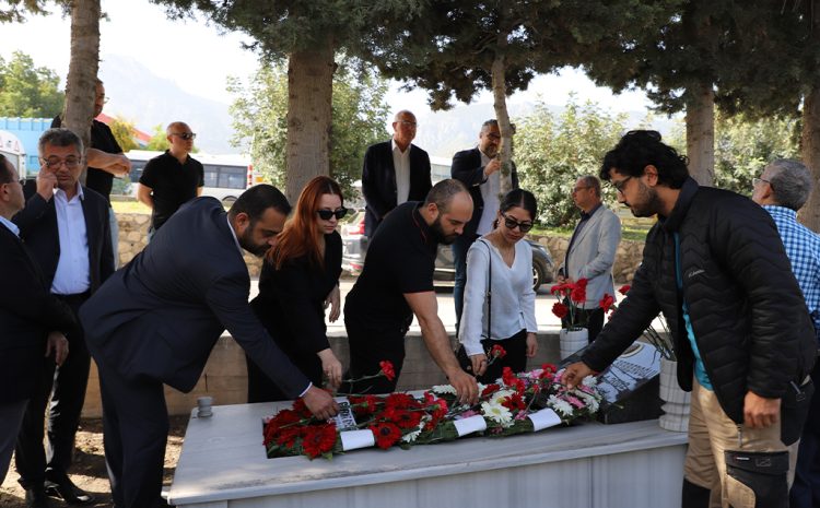  Ahmet Mithat Berberoğlu, 22’nci ölüm yıldönümünde anıldı