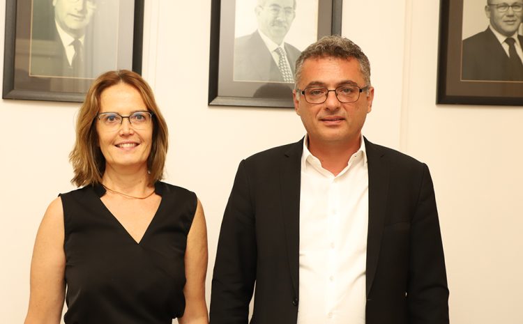  Erhürman, Fransa Büyükelçisi Salina Grenet-Catalano’yu kabul etti