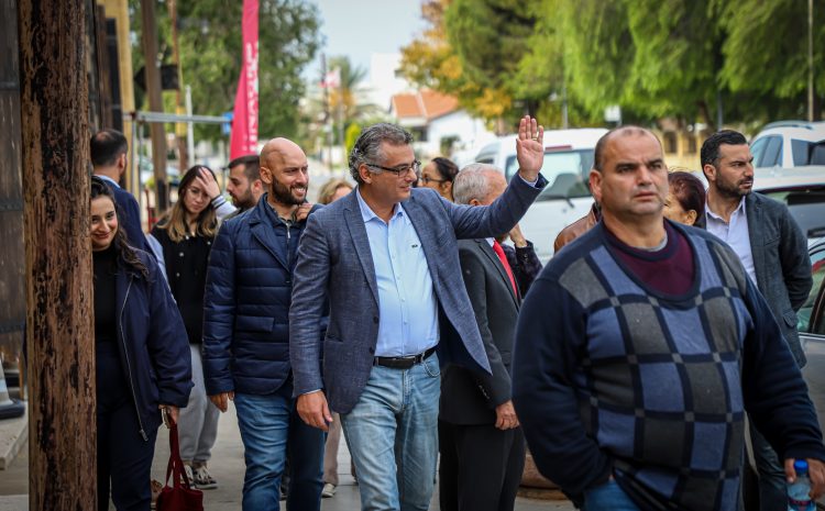  Erhürman Güzelyurt’ta halkla buluştu