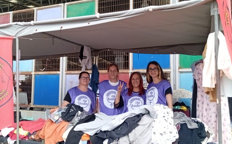  Kadınlar hem dayanışma gösterdi hem imza topladı