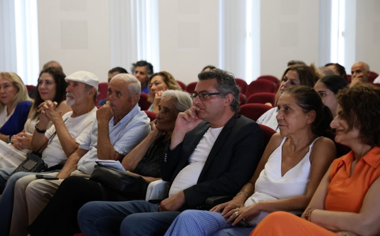  “Spor Dünyasında Kadın Olmak” Paneli düzenlendi: