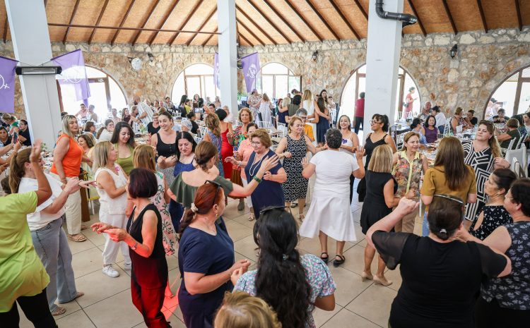  Erhürman: İnsan onuruna yaraşır bir hayatı çocuklarımız için el birliğiyle kuracağız