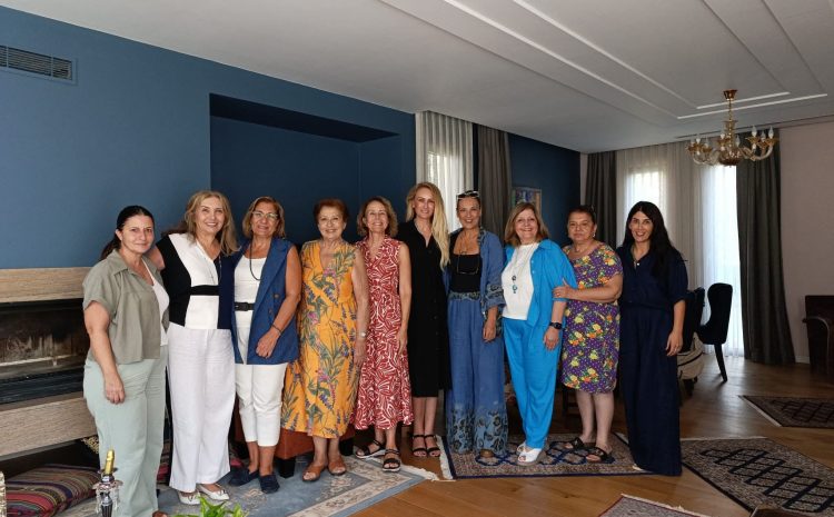  CTP Kadın Örgütü’nden Üniversiteli Kadınlar Derneği’ne ziyaret