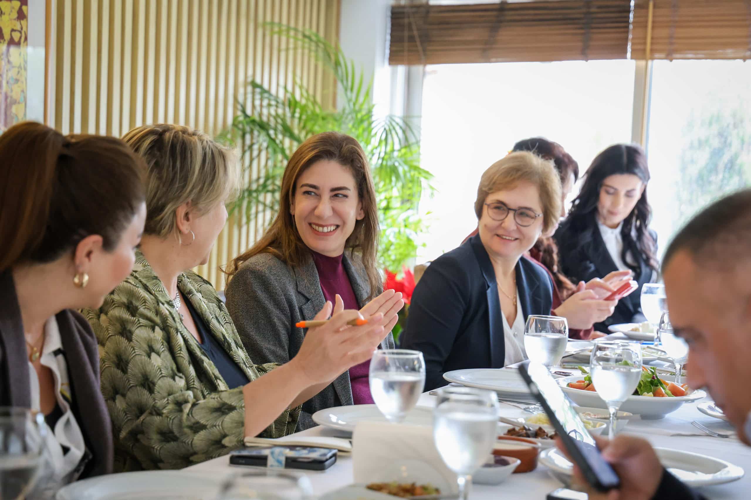 CTP Genel Başkanı Sıla Usar İncirli, Türkiye’den gelen gazetecilerle bir araya geldi