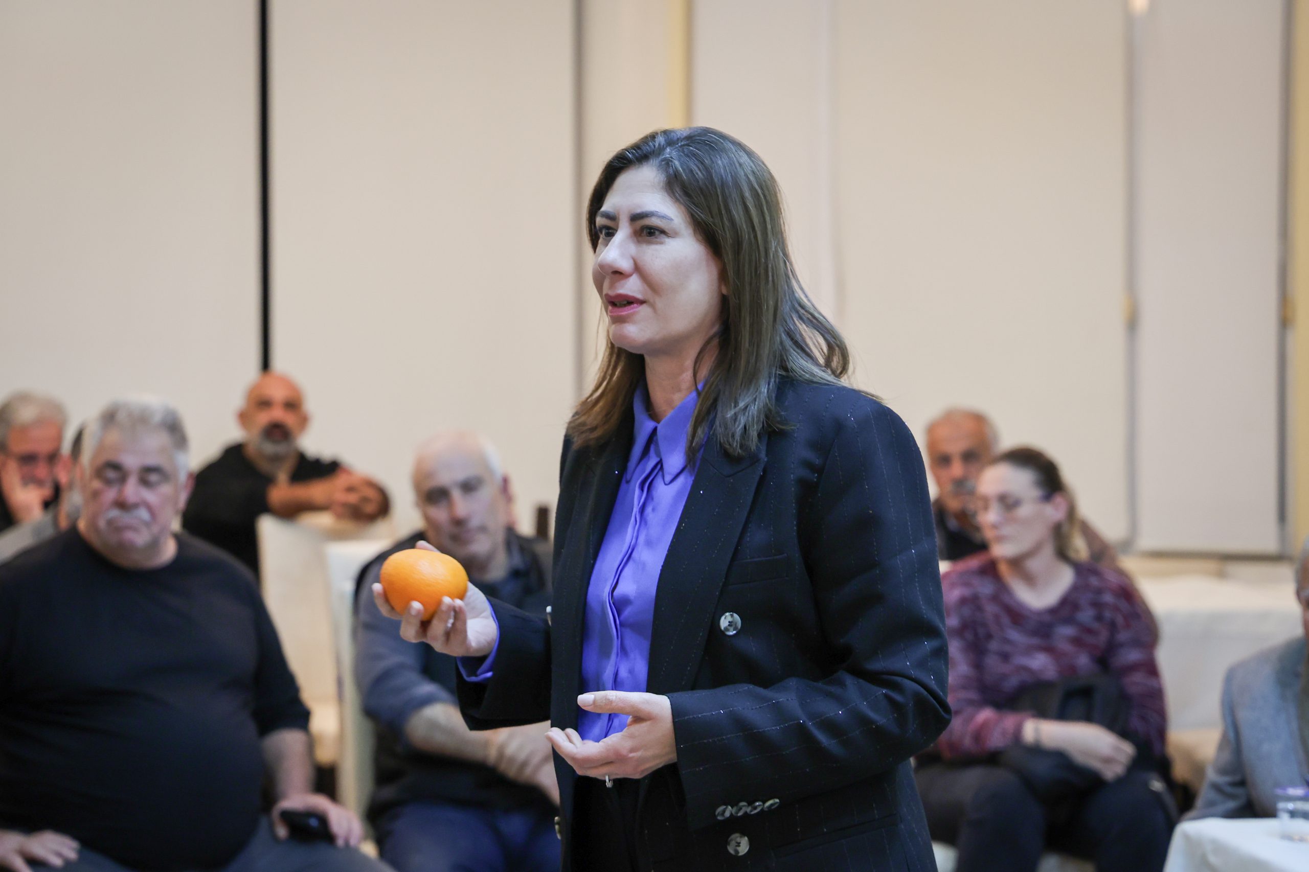 İncirli: Üreticiyi topraktan koparan bu düzen değişecek