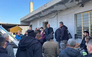 CTP, Gönyeli–Alayköy Belediyesi Atölyesi çalışanlarını ziyaret etti;