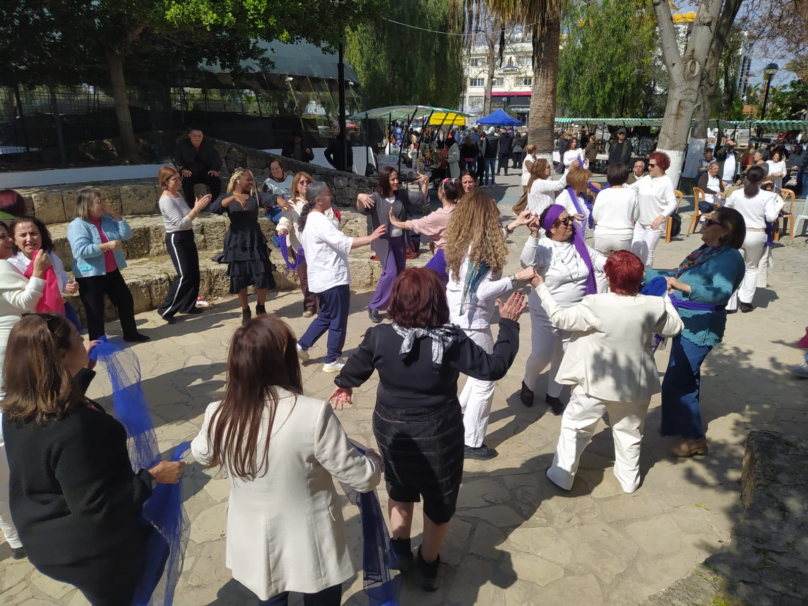 Üretici kadınlar, CTP Kadın Örgütü Girne İlçesi’nin düzenlediği Emekçi Kadınlar Panayırı’nda bir araya geldi