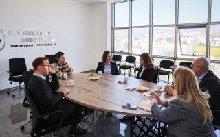 İncirli: Sağlık çalışanlarının haklarını iyileştirecek düzenlemeleri hayata geçireceğiz