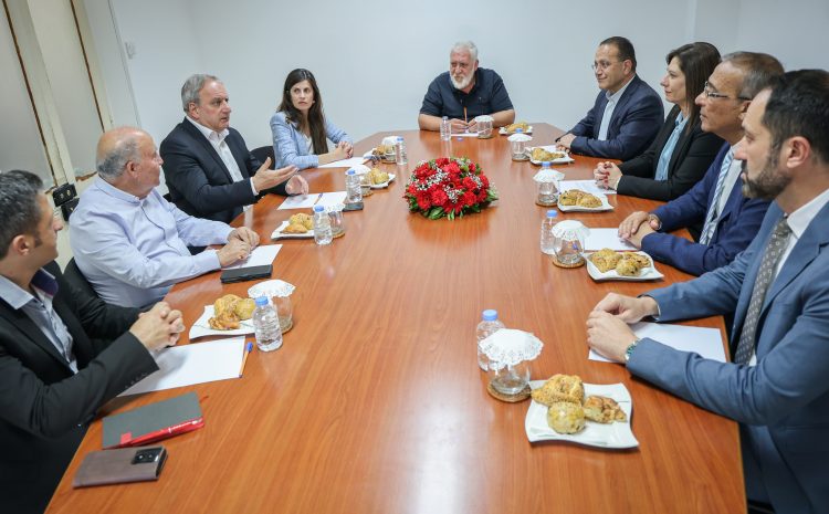  CTP ve AKEL heyetleri bir araya geldi