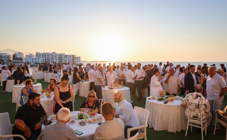  CTP Girne İlçesi dayanışma kokteyli düzenledi