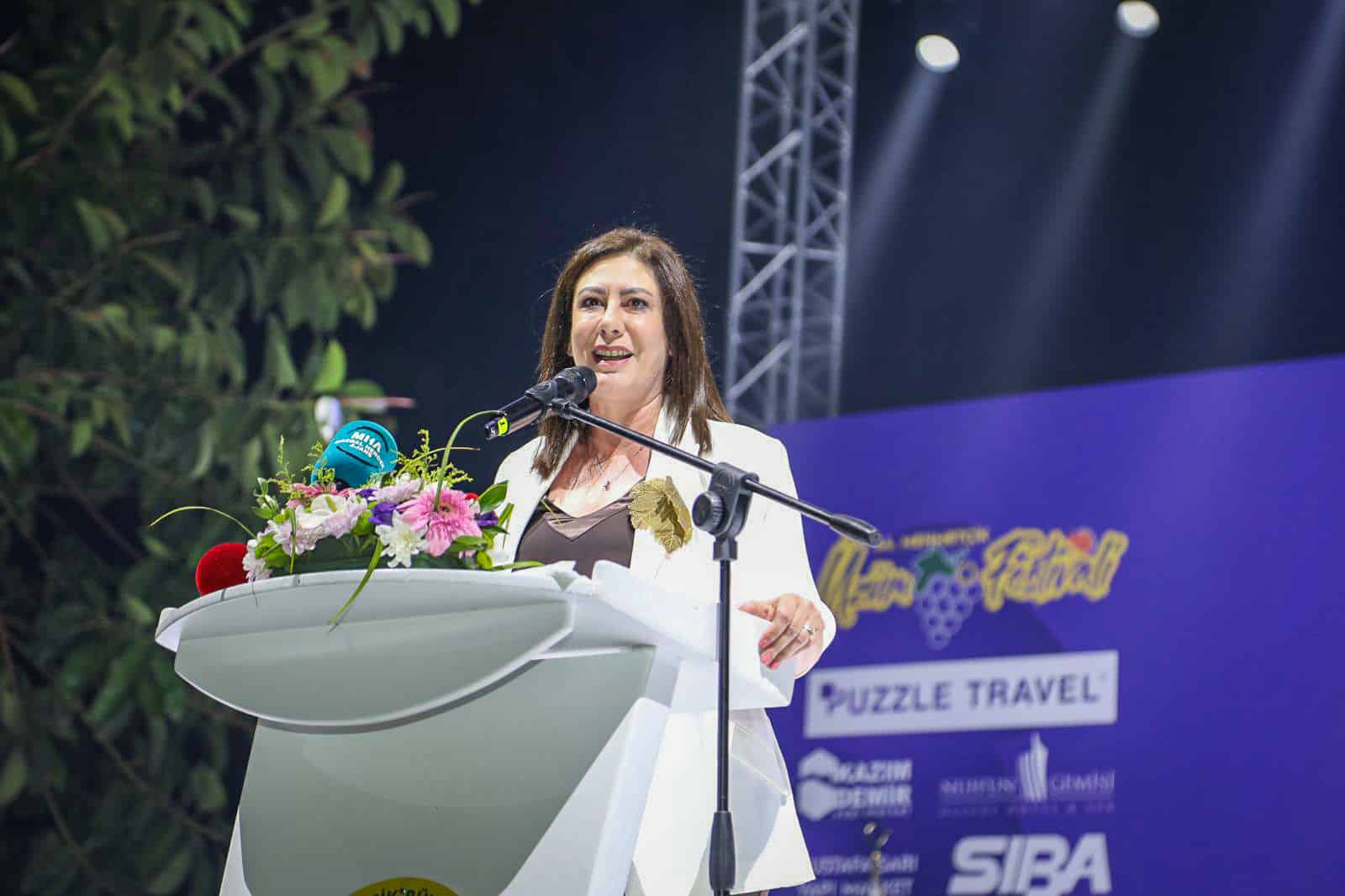 İncirli Mehmetçik Üzüm Festivali’nde konuştu: Üzüm salkımları gibi dayanışarak var olacağız